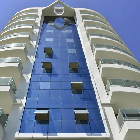 Alanya, Avsallar'da Su Kaydirakli Site Icinde Kiralik Daire * Alanya