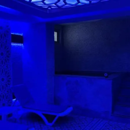 Alanya, Avsallar'da Su Kaydirakli Site Icinde Kiralik Daire * Алания