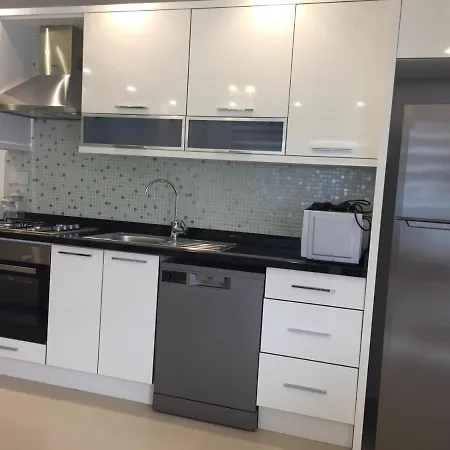 Lägenhet Alanya, Avsallar'da Su Kaydirakli Site Icinde Kiralik Daire